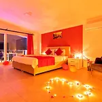 Вилла Uzumlu Village 2 Bedroom With Private Pool Калкан