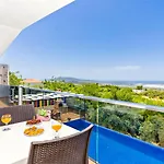 Вилла Uzumlu Village 2 Bedroom With Private Pool Калкан