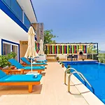 Uzumlu Village 2 Bedroom With Private Pool *