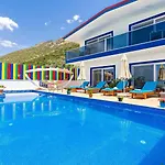 Uzumlu Village 2 Bedroom With Private Pool Калкан