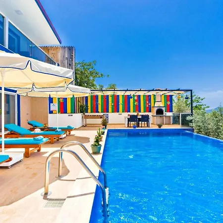 فيلة Uzumlu Village 2 Bedroom With Private Pool *